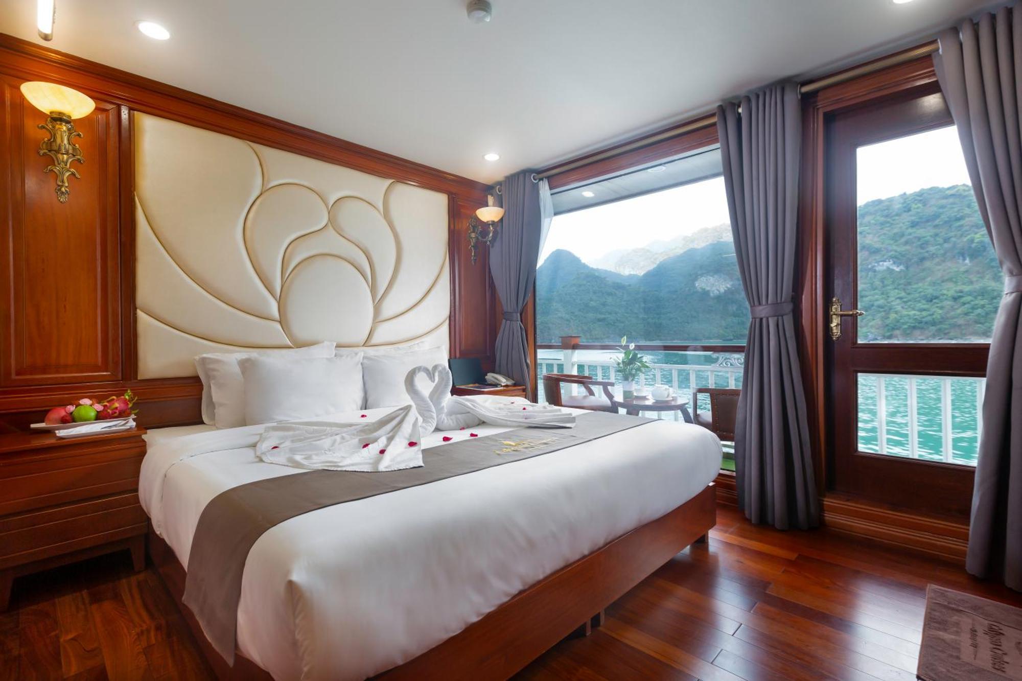 Hotel Le Journey Elegance Cruise Hạ Long Exterior foto