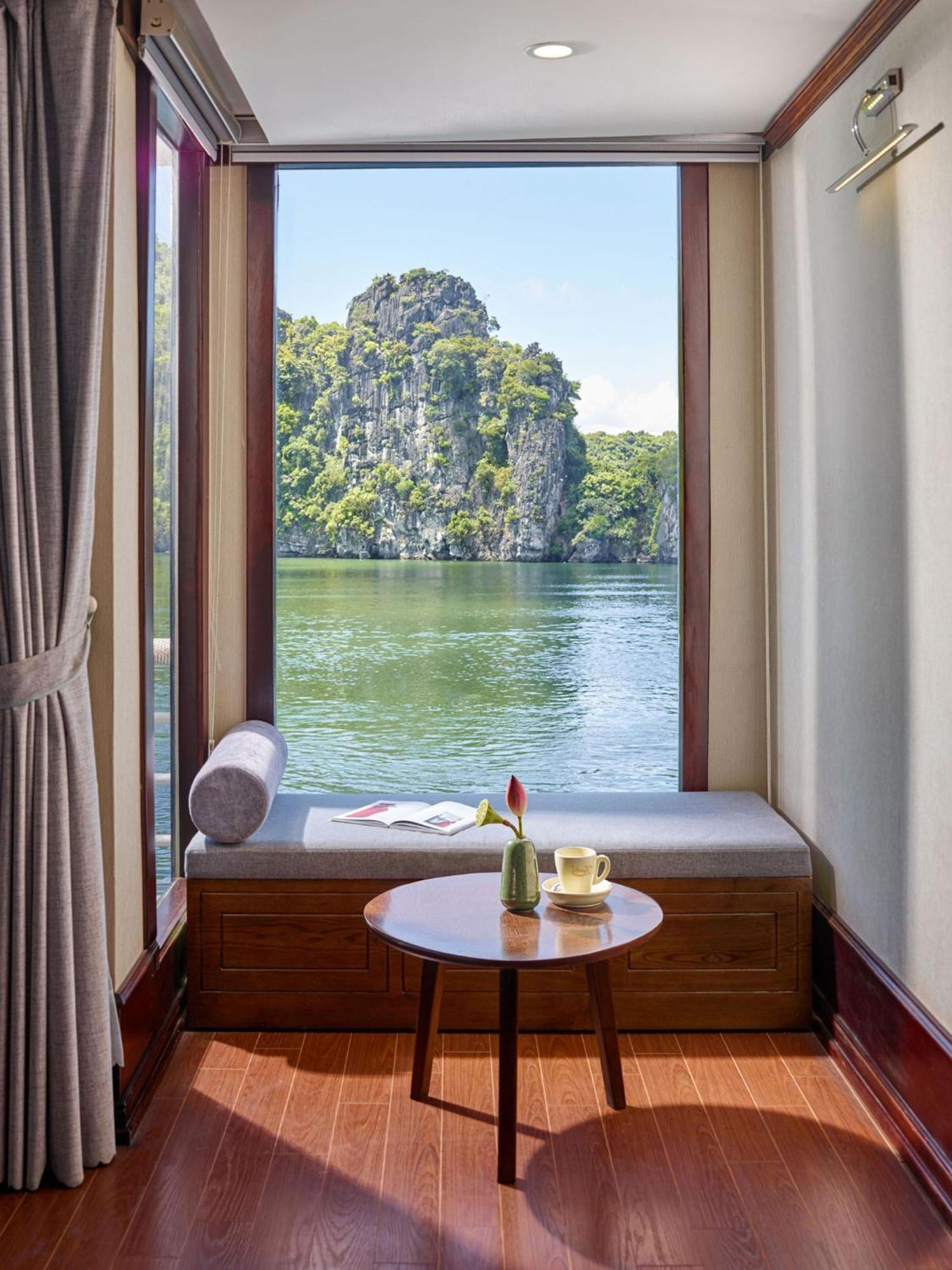 Hotel Le Journey Elegance Cruise Hạ Long Exterior foto